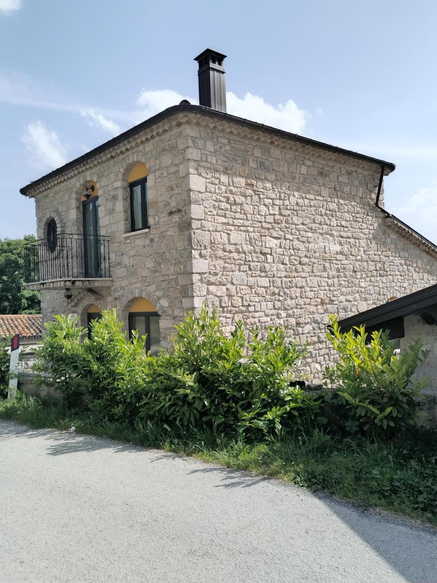 Dimora Rurale Valerio Panzió Cercemaggiore Kültér fotó